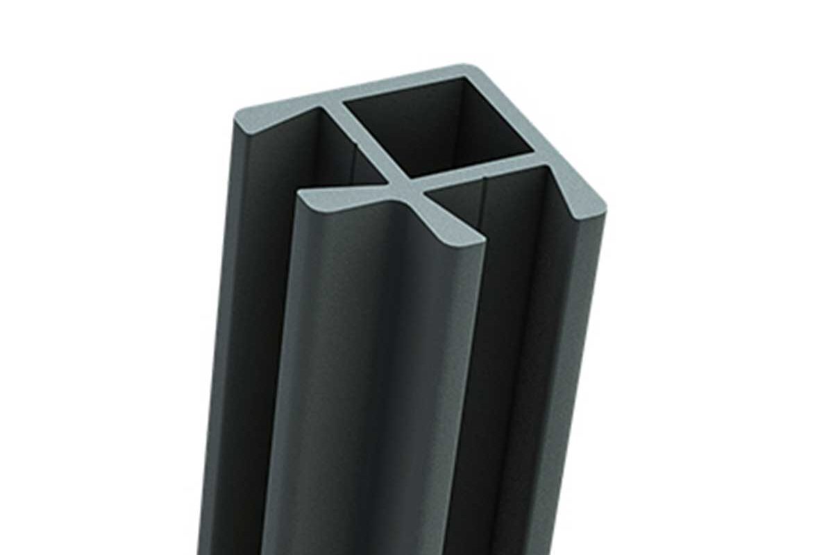 Premium Zäune mit BPC Füllung Pfosten